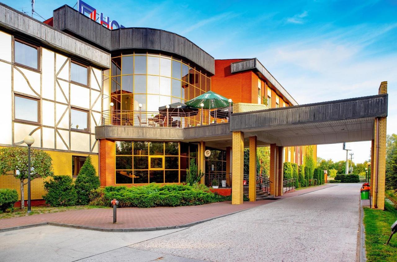 Hotel 500 Tarnowo Podgórne Exteriér fotografie